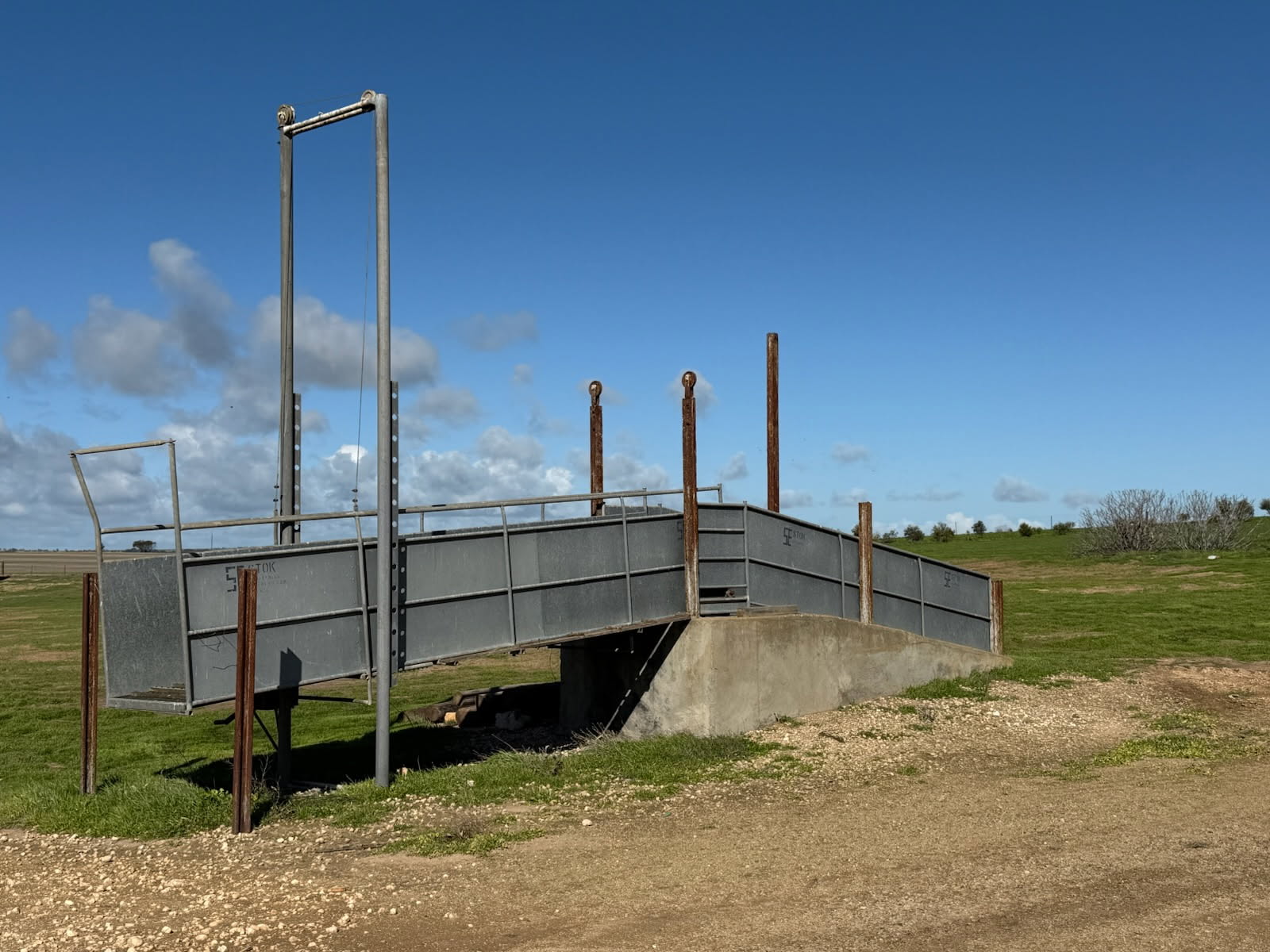 sheep ramp